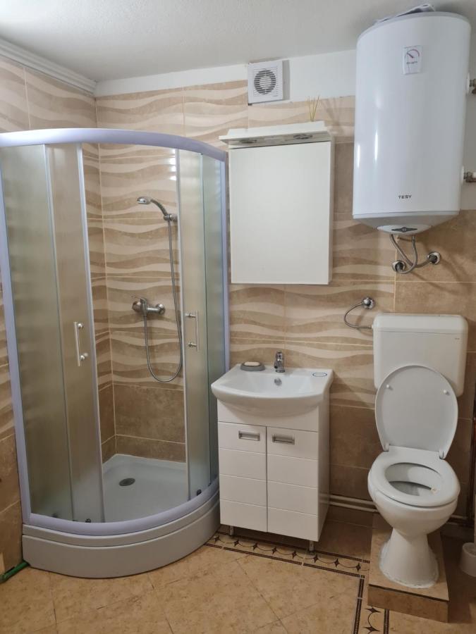 Apartman Nika Otočac Zewnętrze zdjęcie